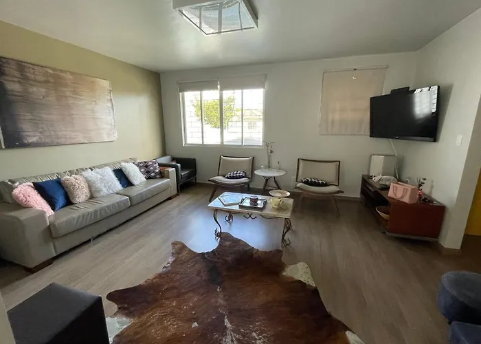 Duplex completo em , bairro Cabral - pet friendly