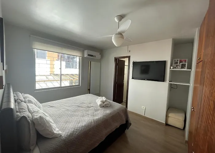 Duplex completo em , bairro Cabral - pet friendly