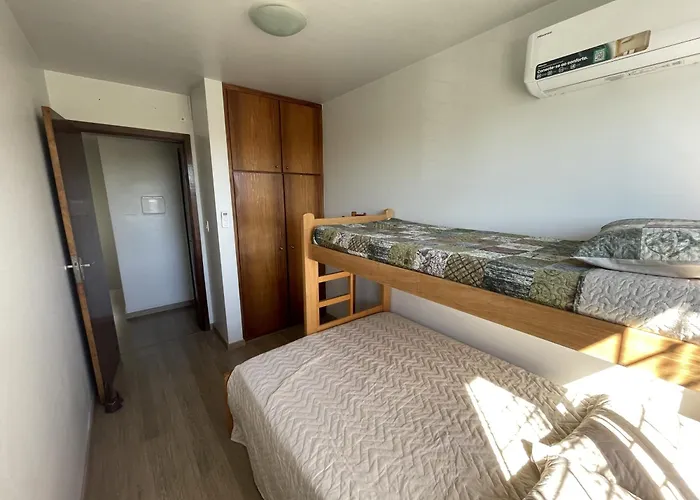 Duplex completo em , bairro Cabral - pet friendly